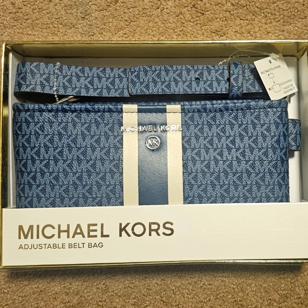 Michael kors belt bag